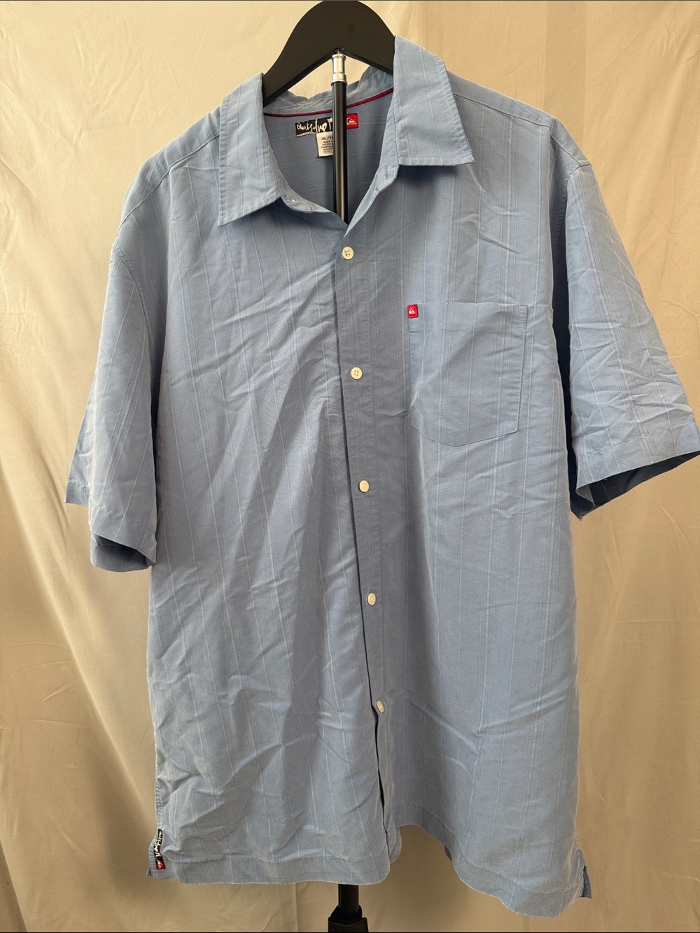 Quiksilver Light Blue Short-Sleeve Button-Down Shirt